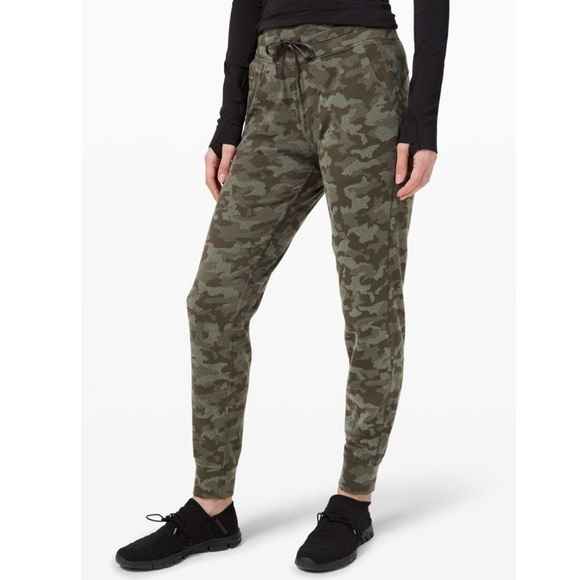 Lululemon Ready to Rulu Jogger 29" Heritage Camo Dark Olive Green Twill Size 2 - Picture 1 of 12